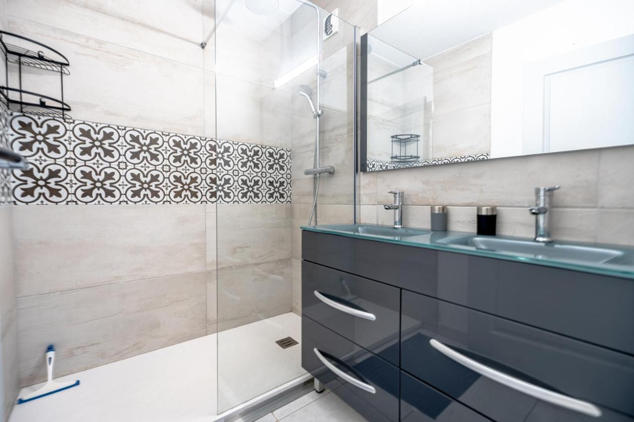 Superbe Appartement Avec Piscine Le Plan-de-la-Tour Exterior photo