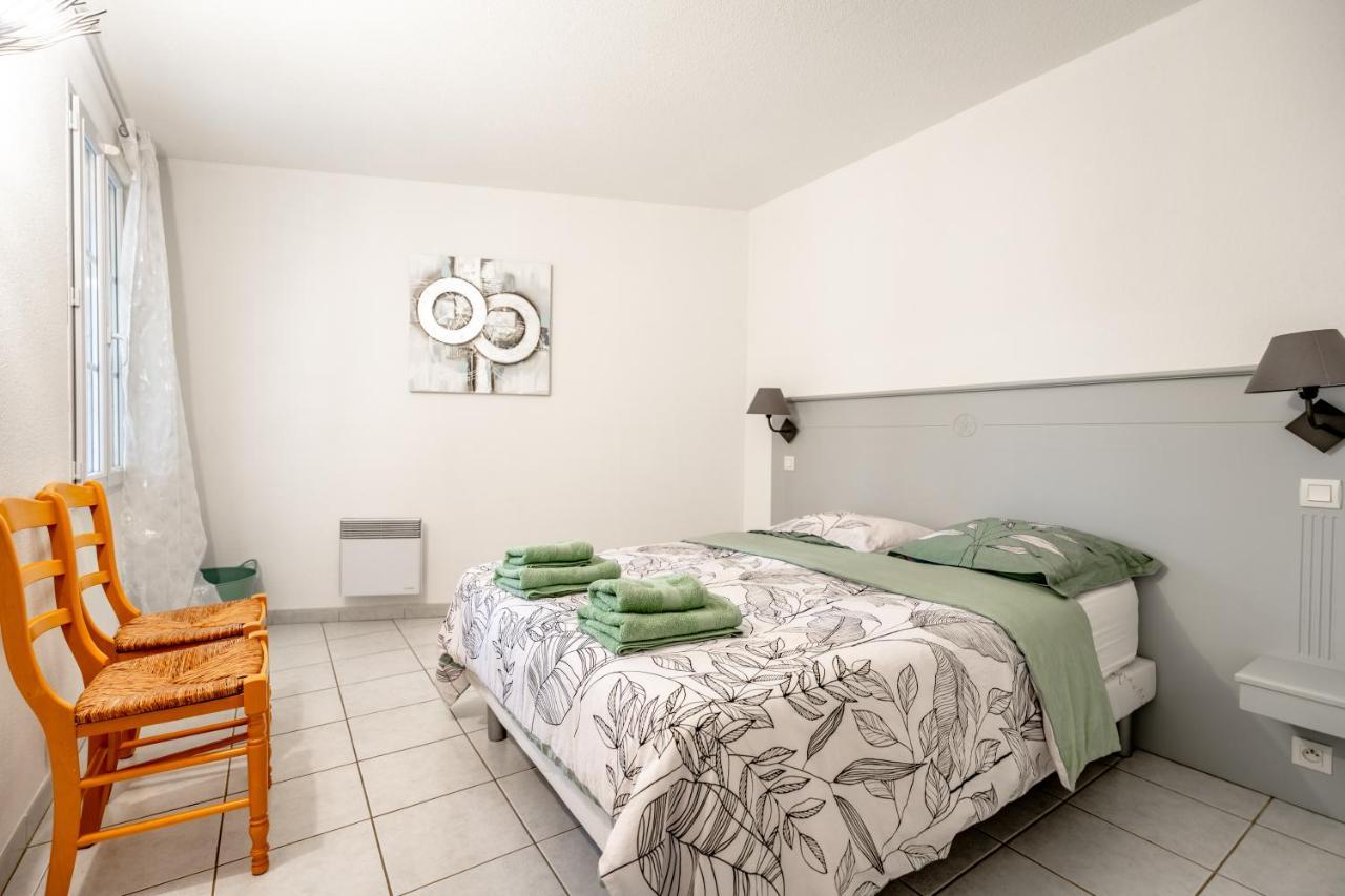 Superbe Appartement Avec Piscine Le Plan-de-la-Tour Exterior photo