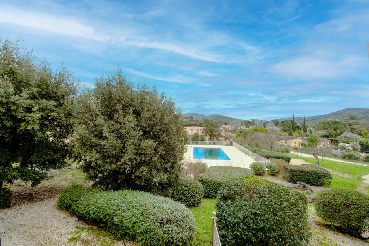 Superbe Appartement Avec Piscine Le Plan-de-la-Tour Exterior photo