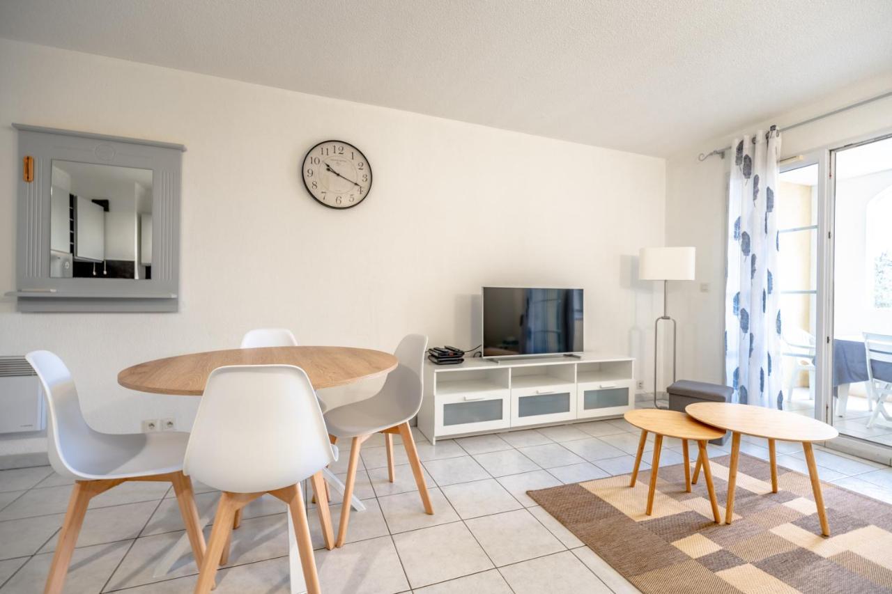Superbe Appartement Avec Piscine Le Plan-de-la-Tour Exterior photo