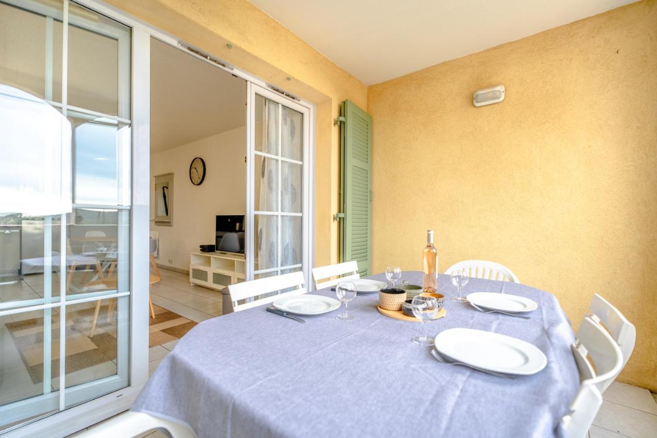 Superbe Appartement Avec Piscine Le Plan-de-la-Tour Exterior photo