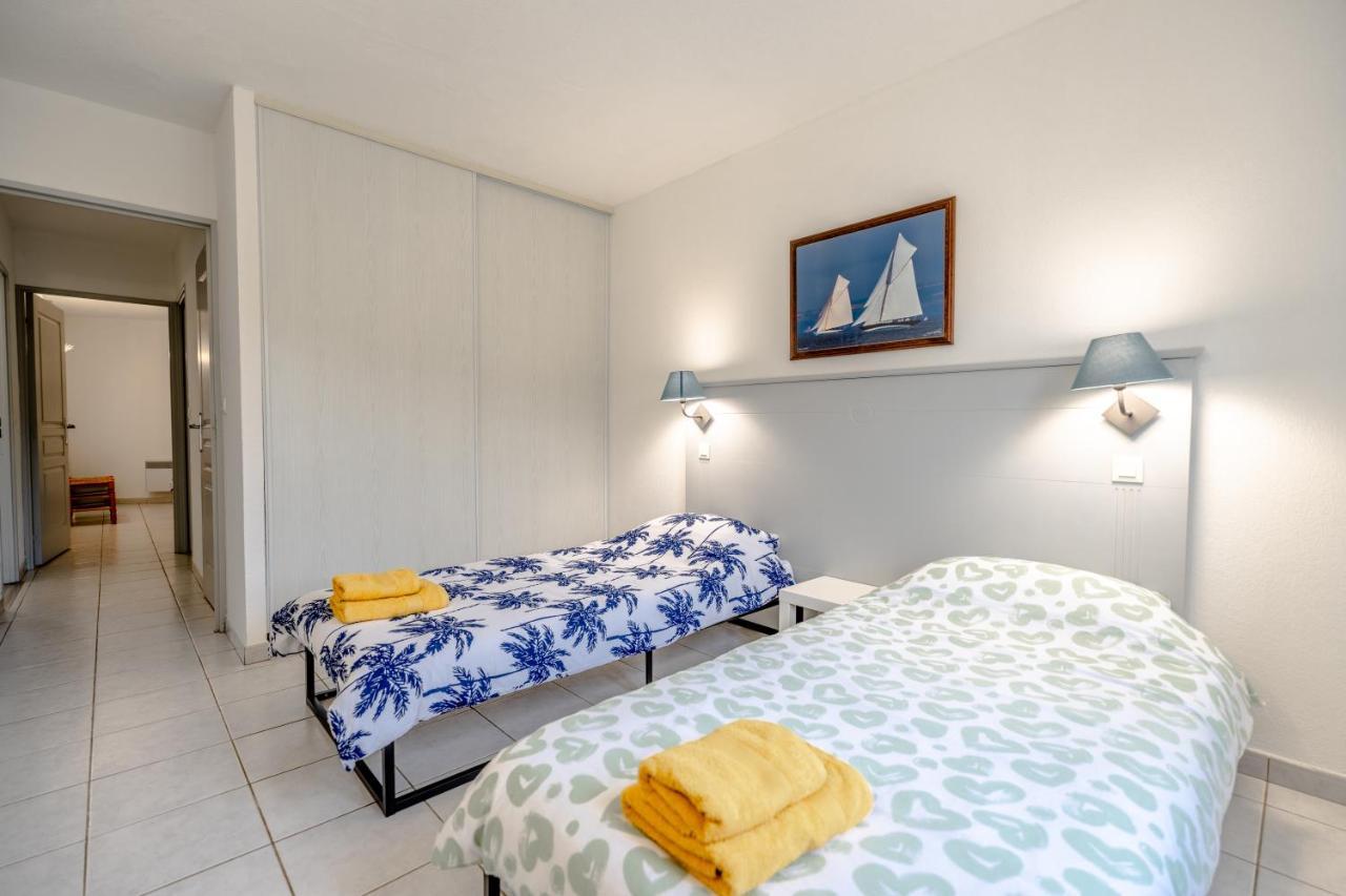 Superbe Appartement Avec Piscine Le Plan-de-la-Tour Exterior photo
